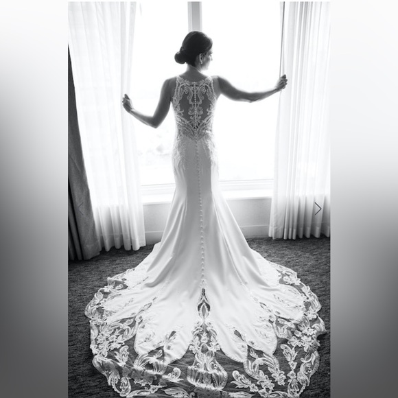 Audrina Halter Crepe Bridal
Dress | Maggie Sottero - Picture 5 of 16